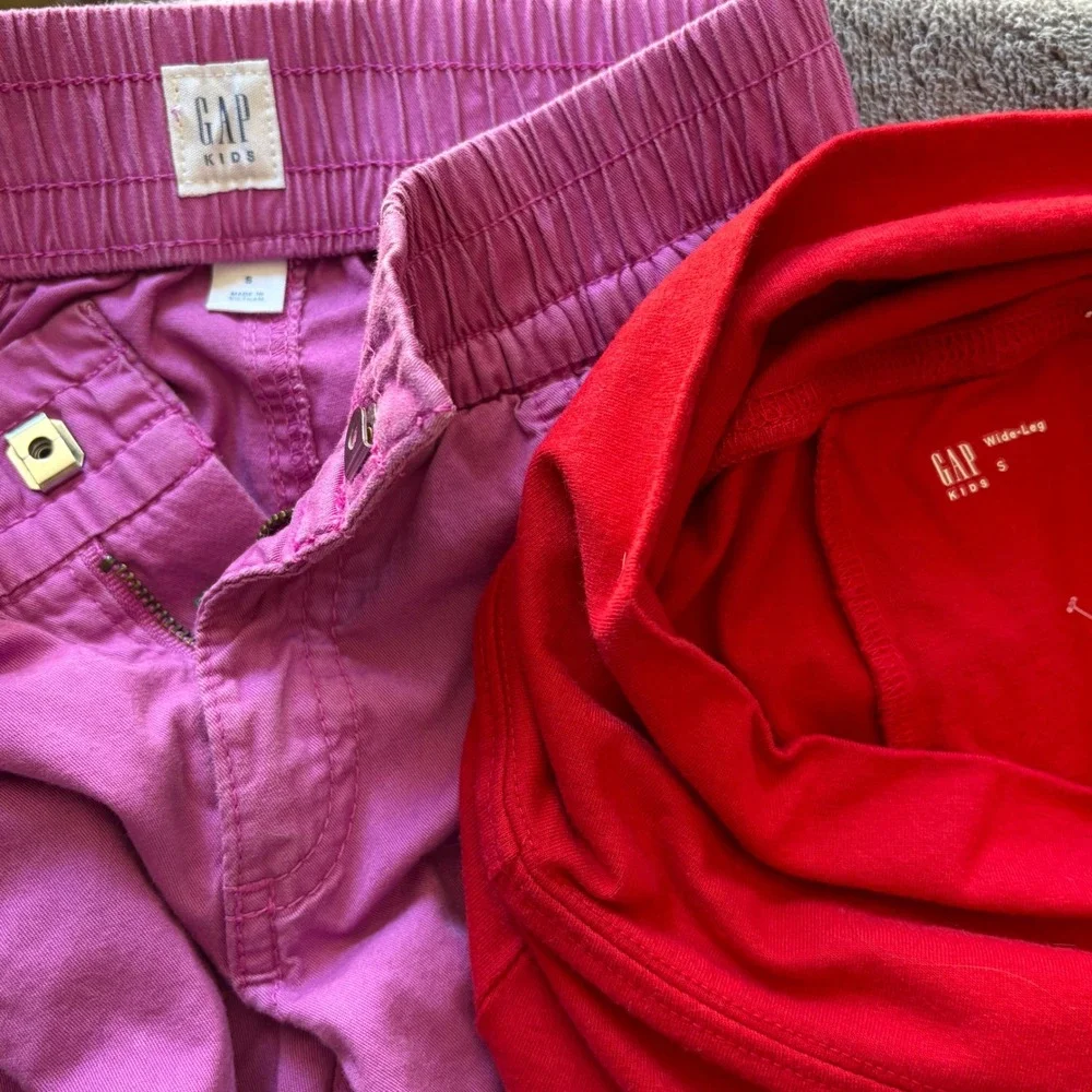 Gap Kids Pants Bundle Size S Purple Cargo and Red Wide Leg Jersey